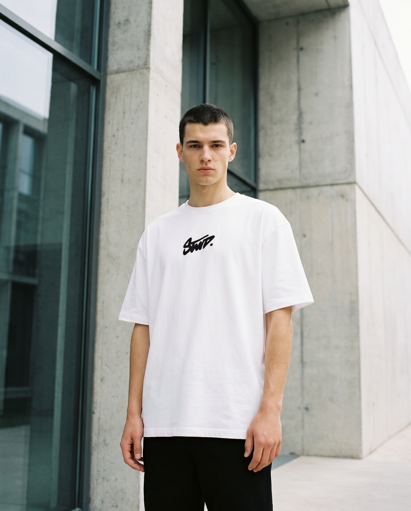 T-Shirt STWD Oversize Premium – Style Streetwear Moderne & Confort Absolu