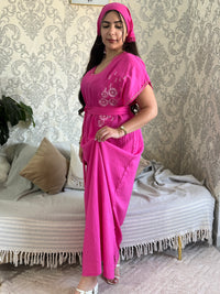 Robe Brodée Élégante – Raffinement Féminin & Détails Délicats
