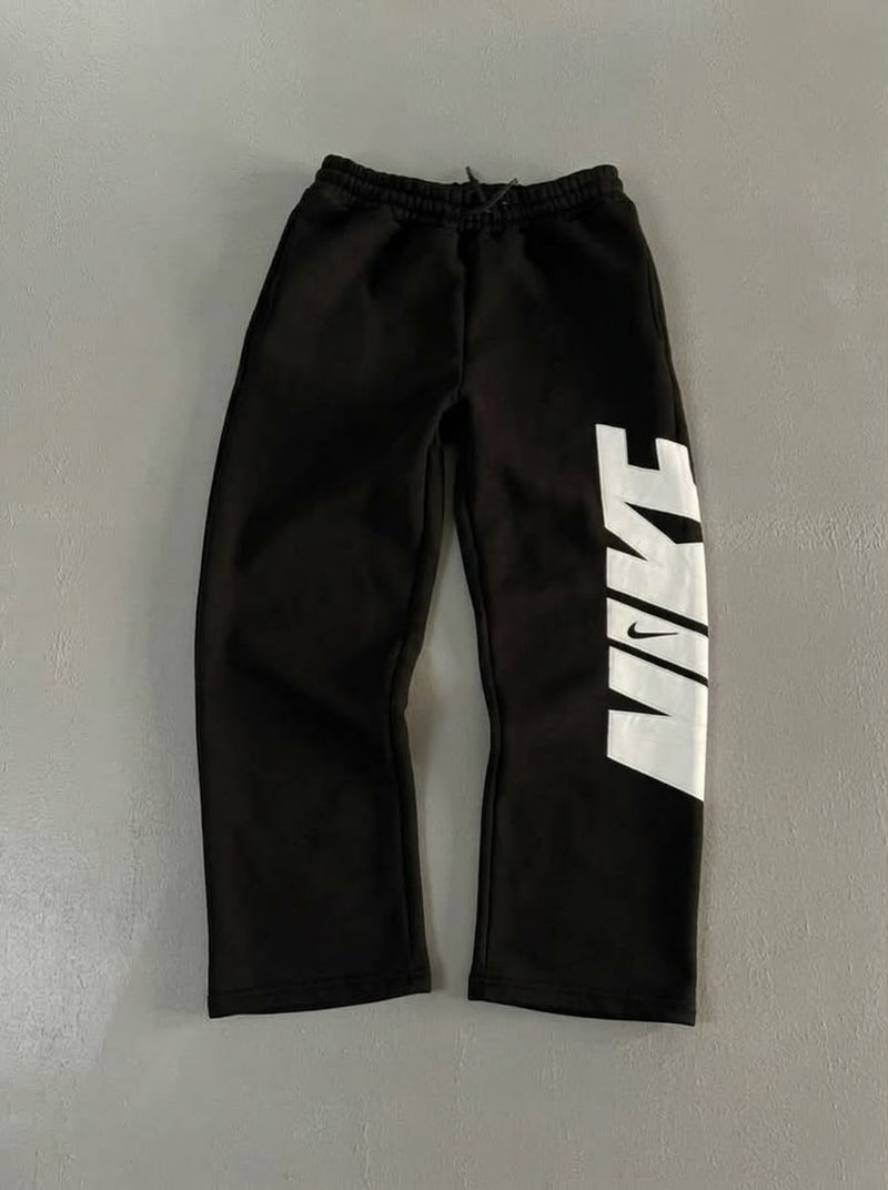 Baggy Nike à Côté Premium Qualité – Style Streetwear Moderne & Confort Ultime